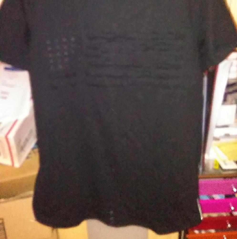 Carbon black distressed zip side flag tee shirt